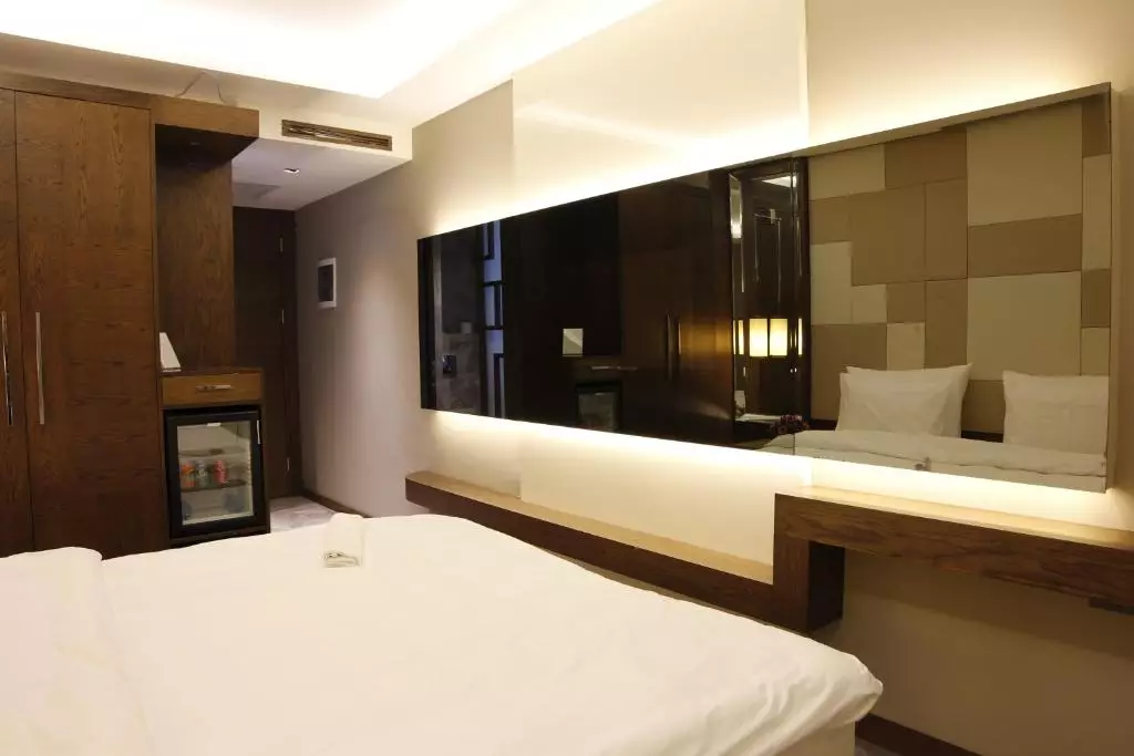 اتاق 2 اتاق هتل بیانچو پرا